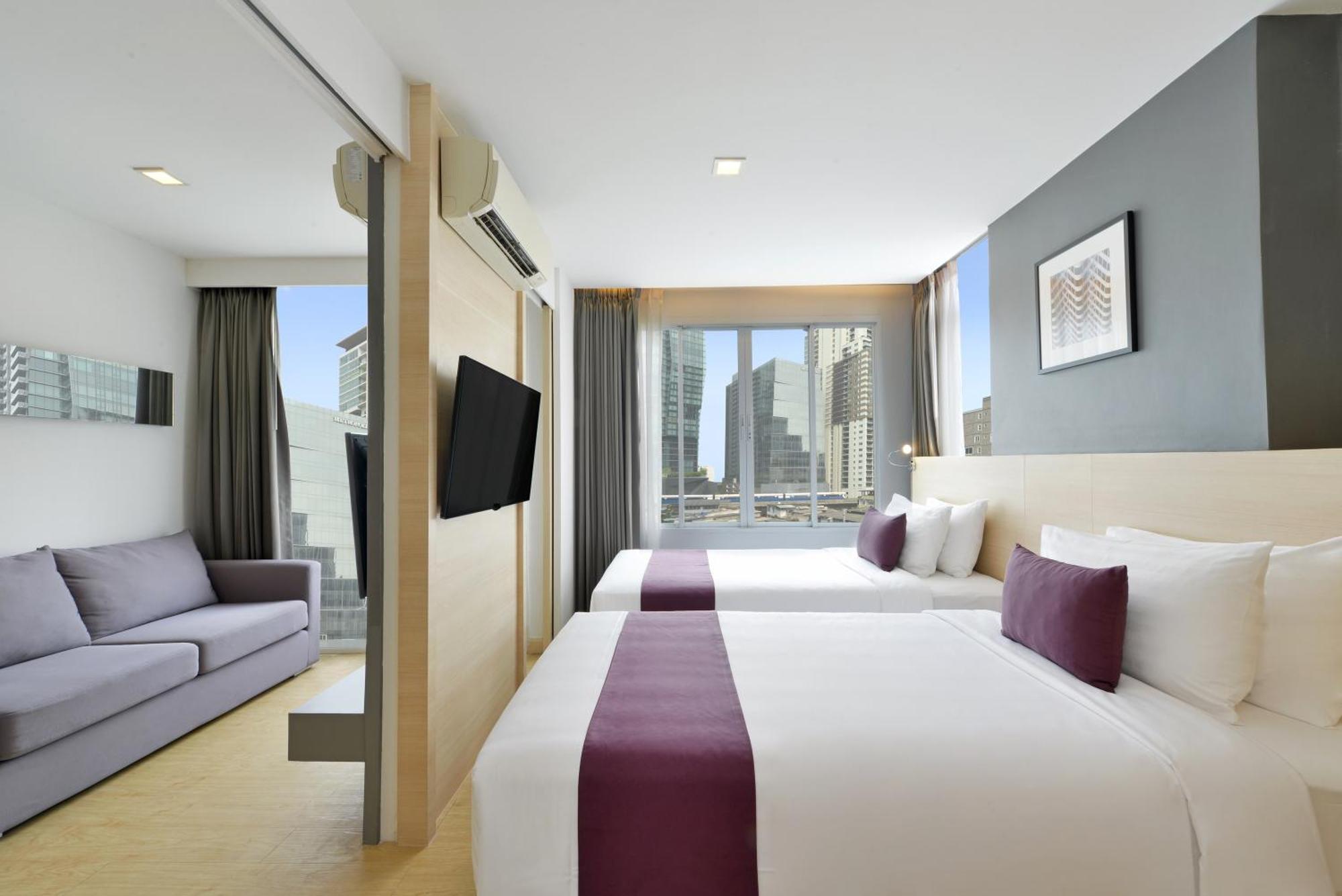 Arize Hotel Sukhumvit Банкок Екстериор снимка